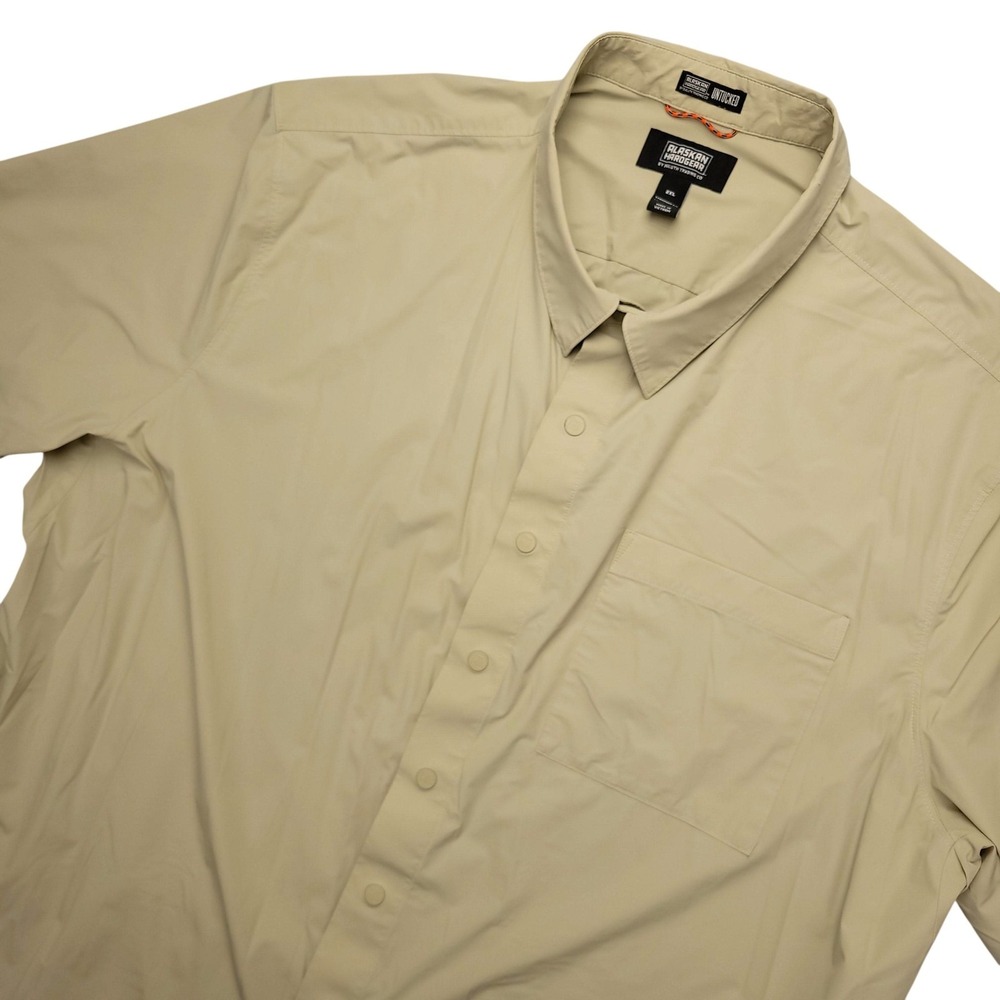 Alaskan Hardgear Untucked Shirt Mens 2XL Beige Short Sleeve Snap Button Outdoor